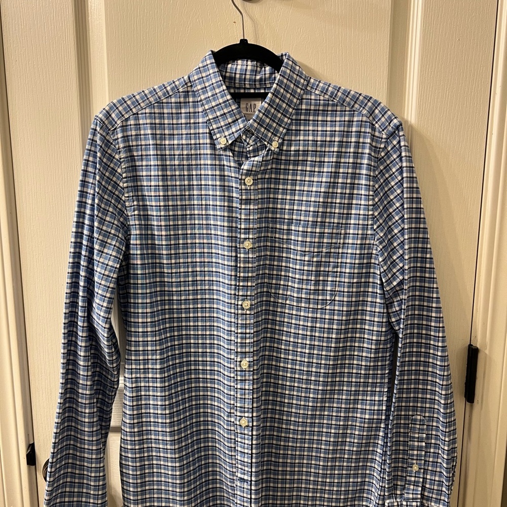 GAP Men's Blue Plaid Shirt.  Size S